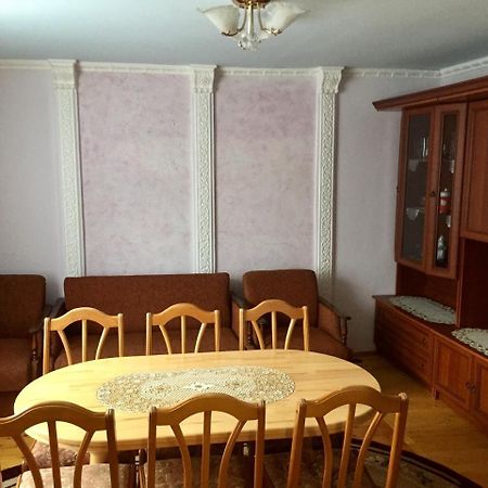 Guest House Karpaty Yaremche Bagian luar foto