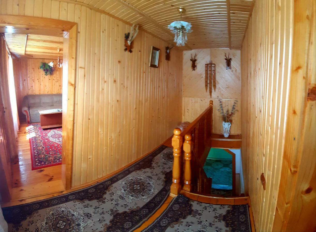 Guest House Karpaty Yaremche Bagian luar foto