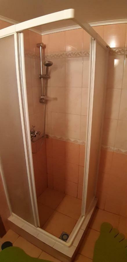 Guest House Karpaty Yaremche Bagian luar foto